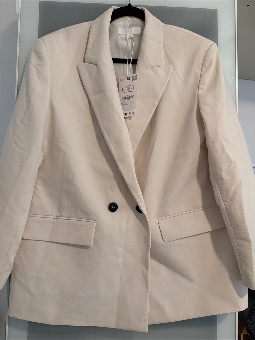 Zara Women’s Double-Breasted Cream Blazer